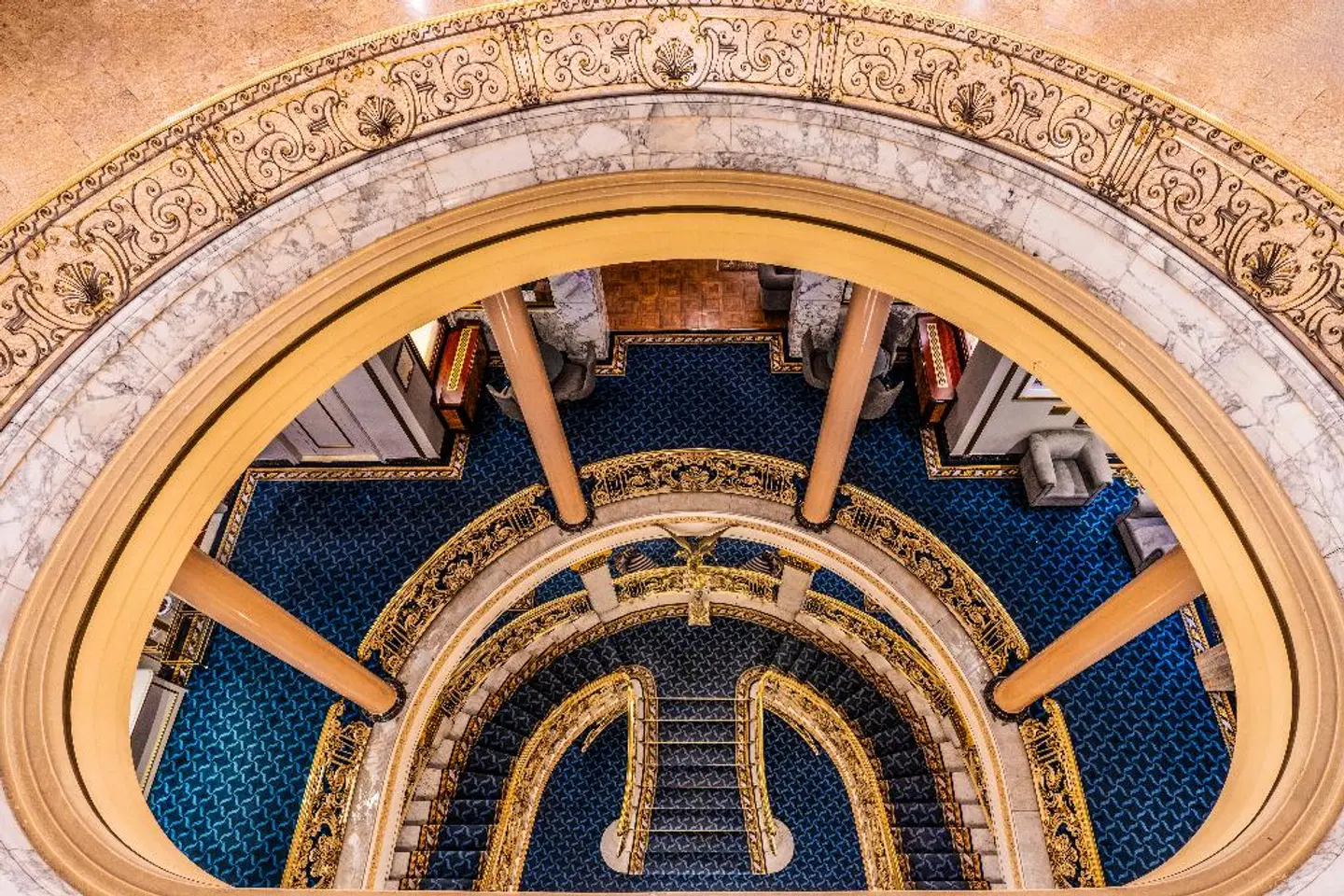Avenida Palace Hallenbad