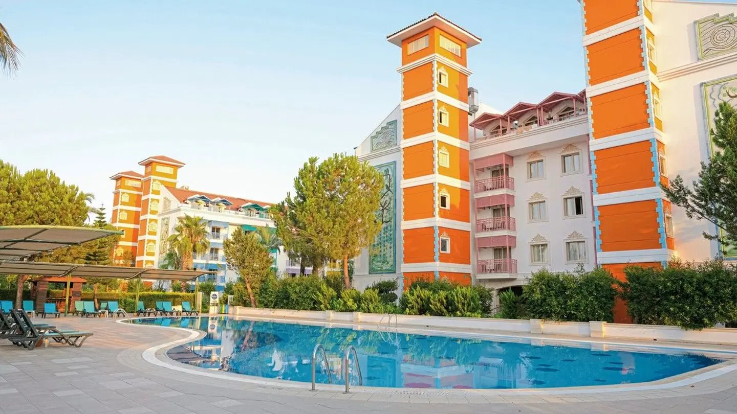 Crystal Paraiso Aqua Collection EXTERIOR