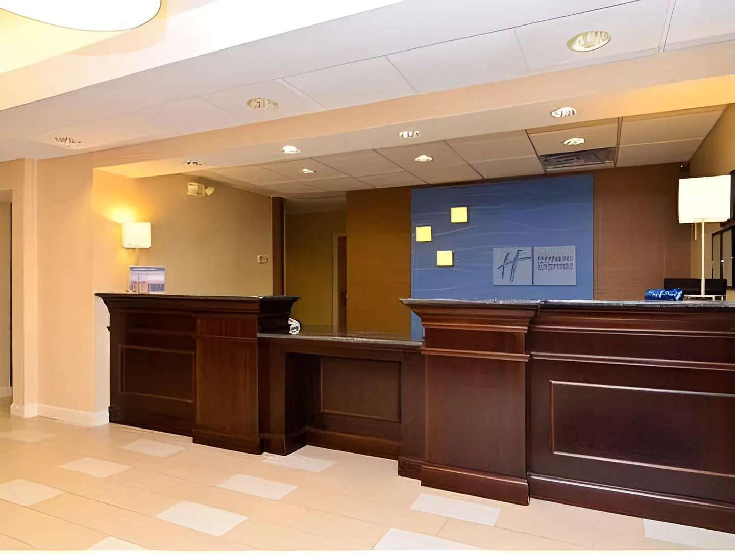 Holiday Inn Express Atlanta-Stone Mountain by IHG LOUNGE_LOBBY