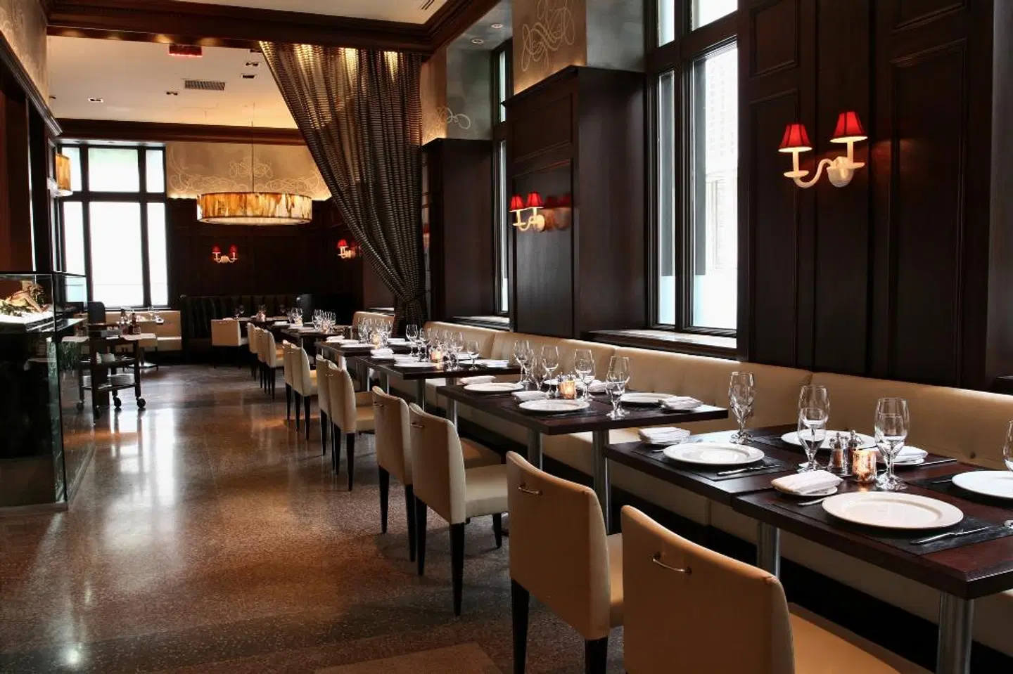 Empire Hotel Restaurant