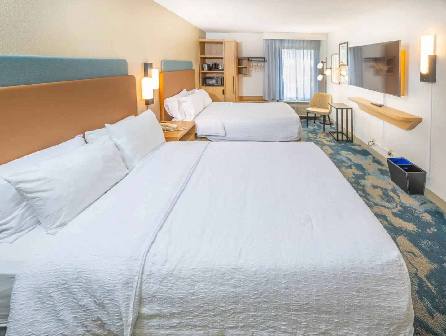 Hampton Inn Tampa International Airport/Westshore ROOM_EXAMPLE