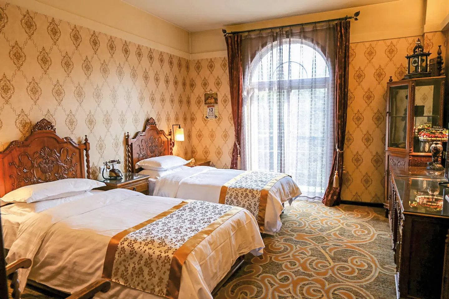 Dong Fang Hotel ROOM_EXAMPLE