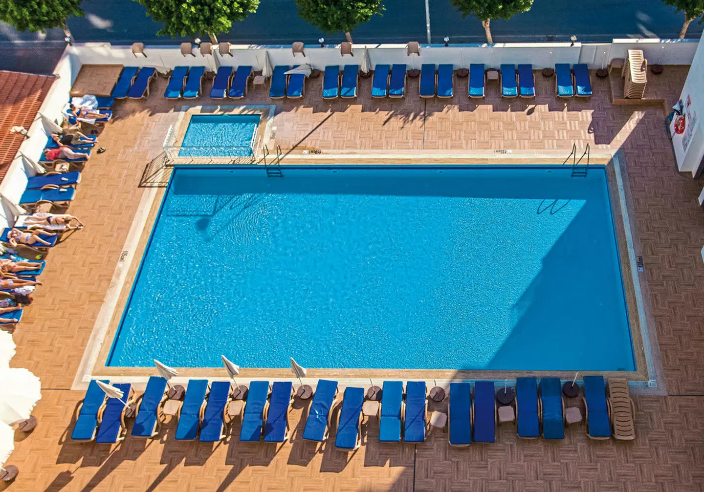 Eftalia Downtown Hotel OUTDOOR_POOL