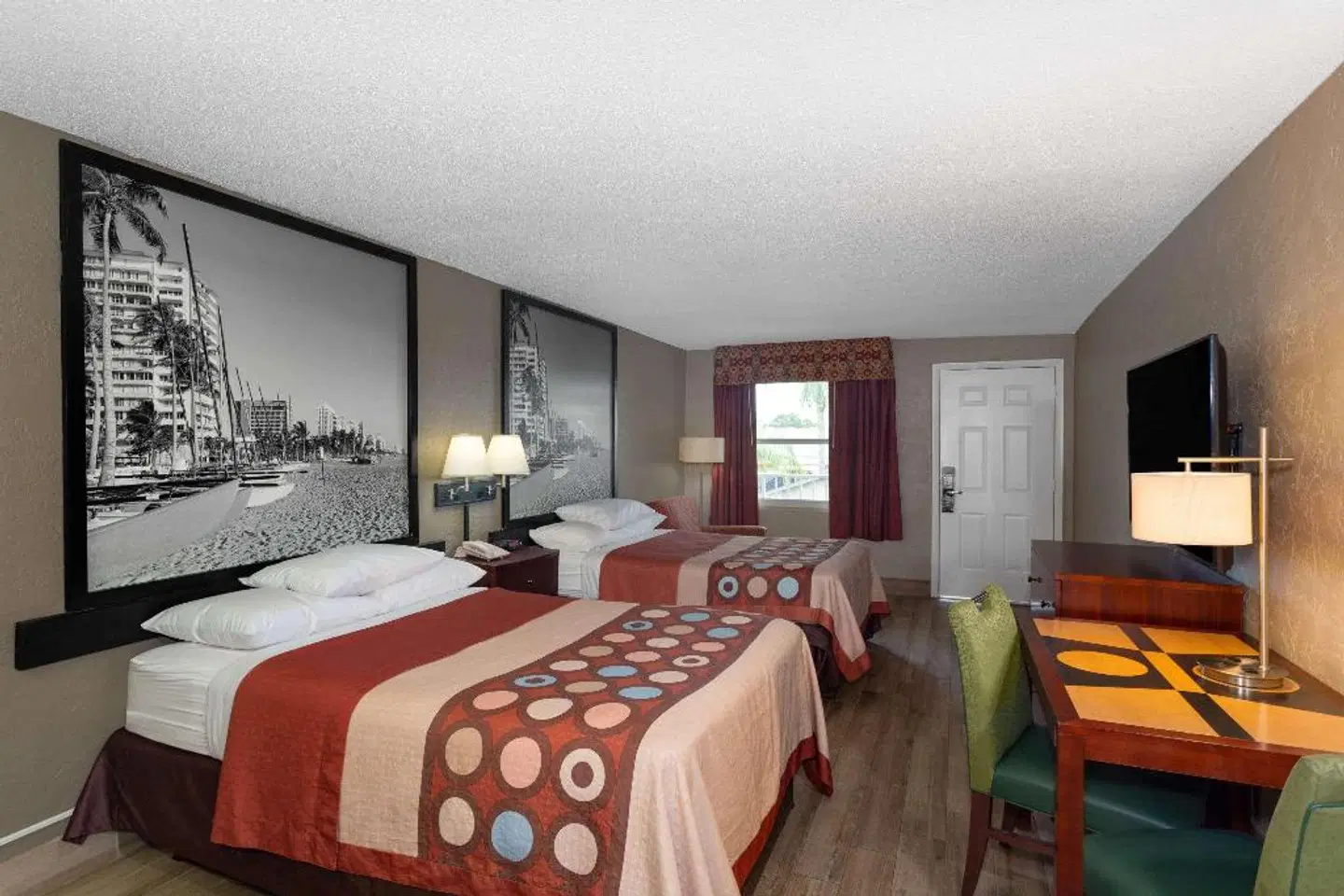 Super 8 by Wyndham Bradenton Sarasota Area ROOM_EXAMPLE