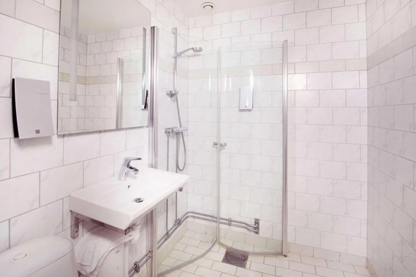 Home Hotel Post Badezimmer