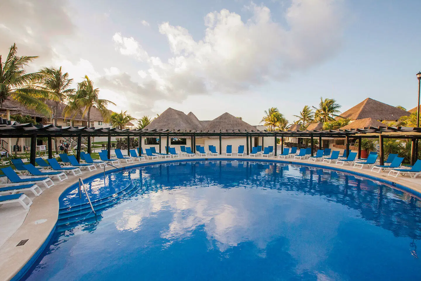 Allegro Playacar OUTDOOR_POOL