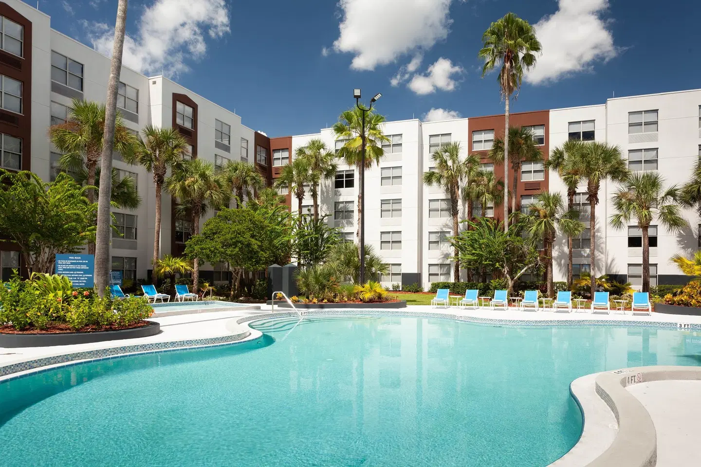 Four Points by Sheraton Orlando Convention Center OUTDOOR_POOL