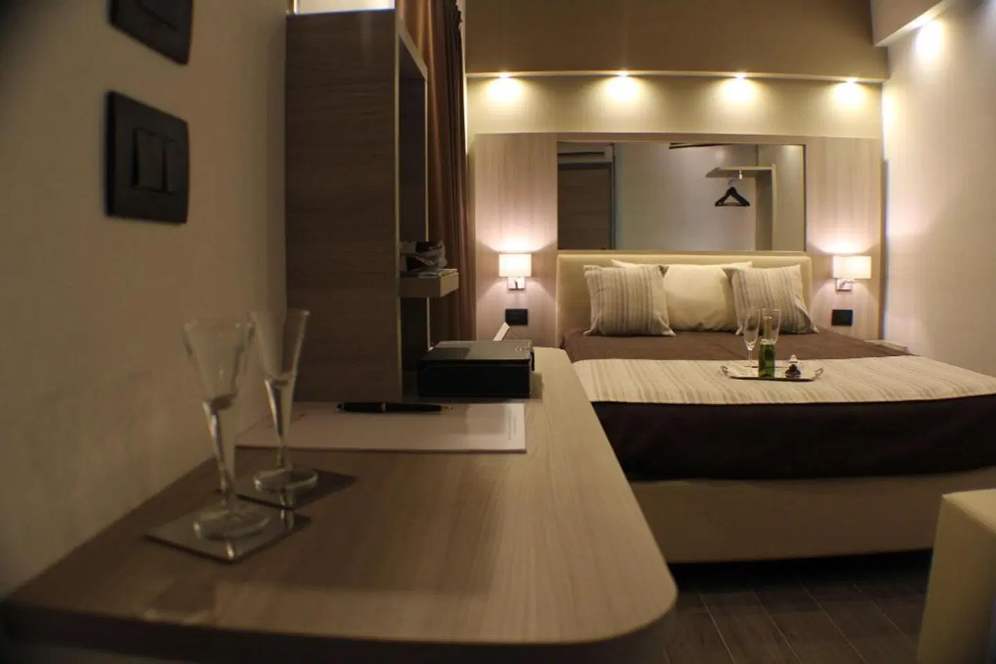 Trapani In ROOM_EXAMPLE