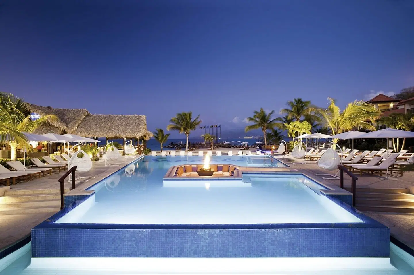 Sandals Grenada OUTDOOR_POOL