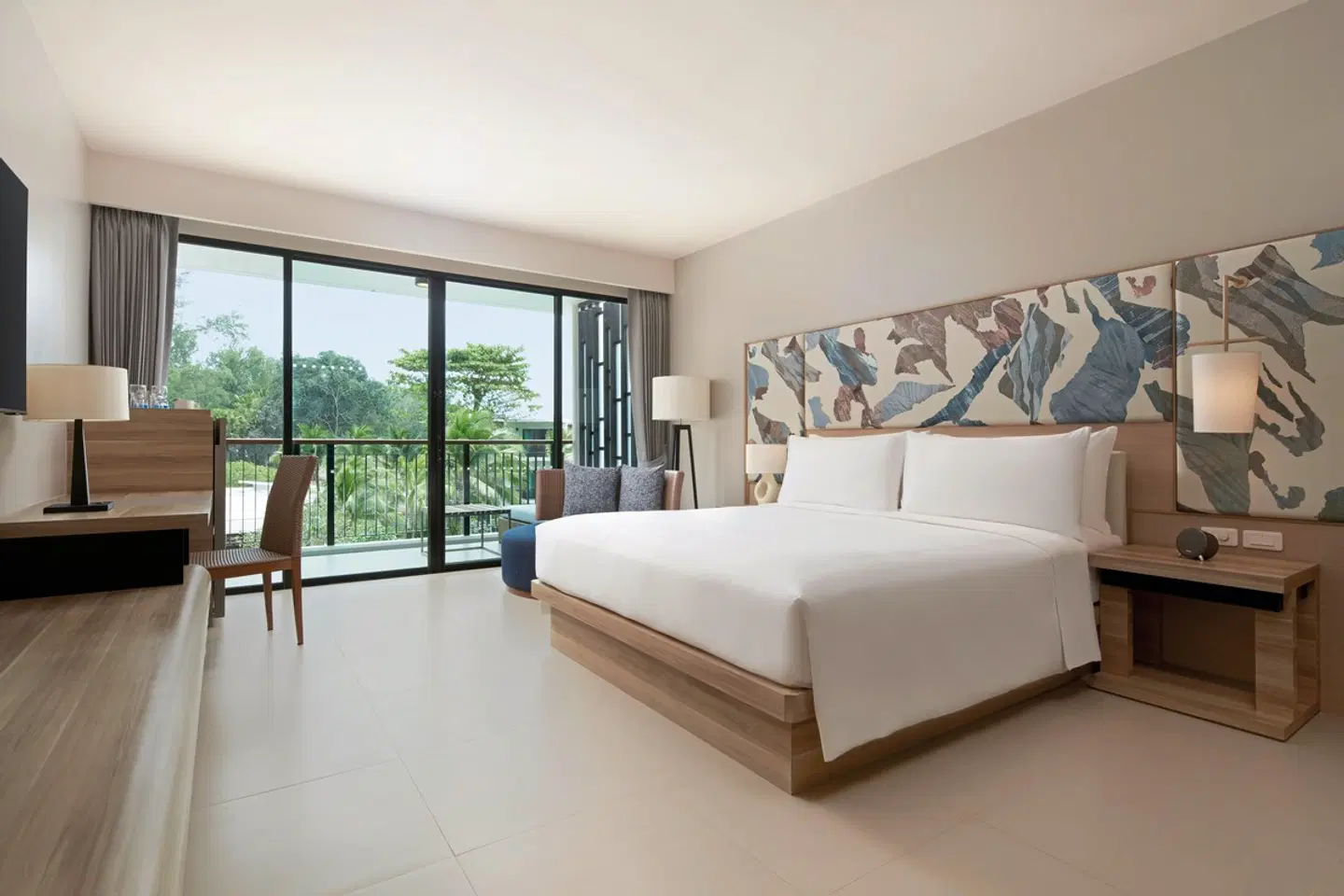 Le Méridien Phuket Mai Khao Beach Resort ROOM_EXAMPLE