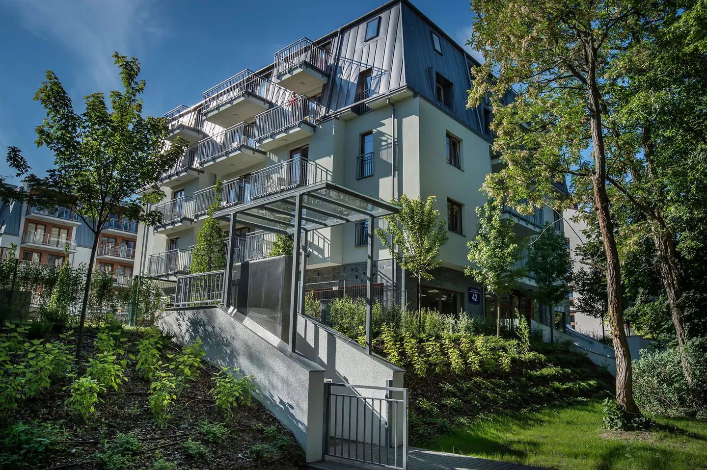 MariSol EXTERIOR