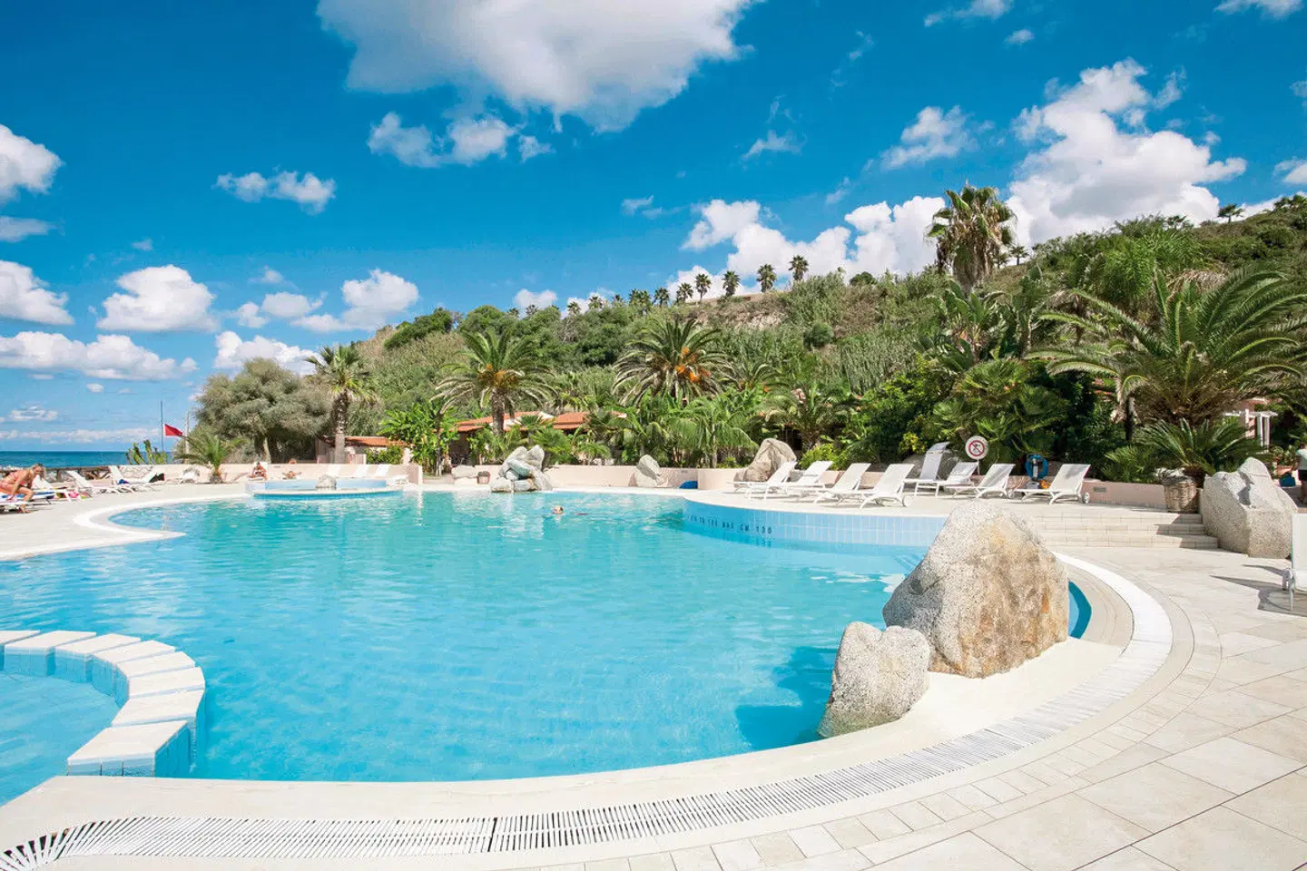 Cala di Volpe OUTDOOR_POOL