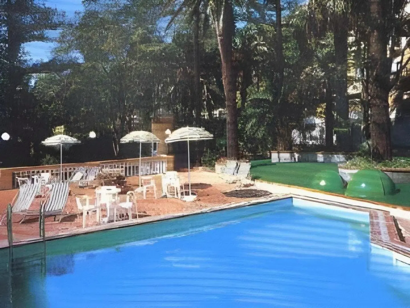 Miramare OUTDOOR_POOL