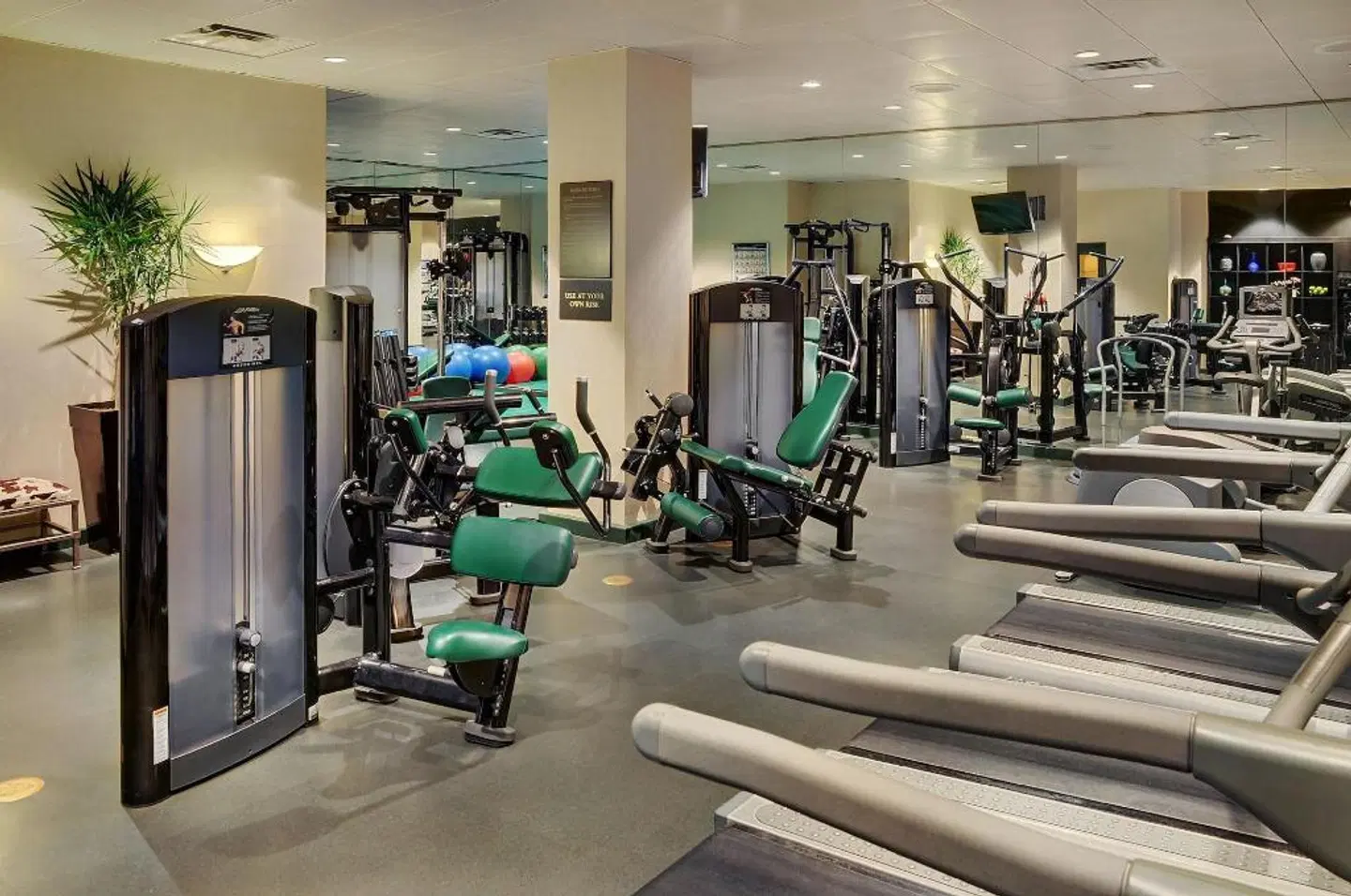 Sofitel New York Hotel SPORTS_AND_LEISURE