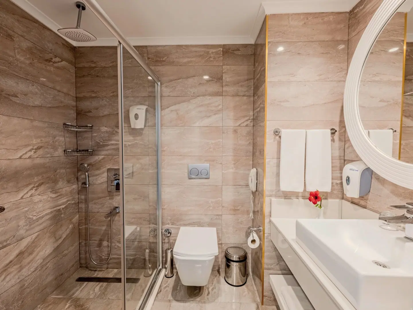 Diamond Premium Hotel & Spa Badezimmer