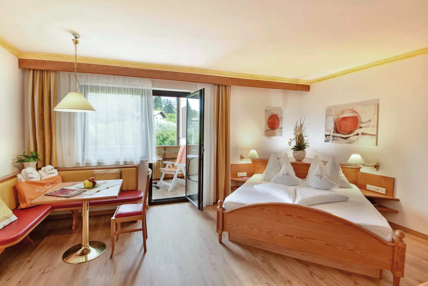 Sonnenburg ROOM_EXAMPLE