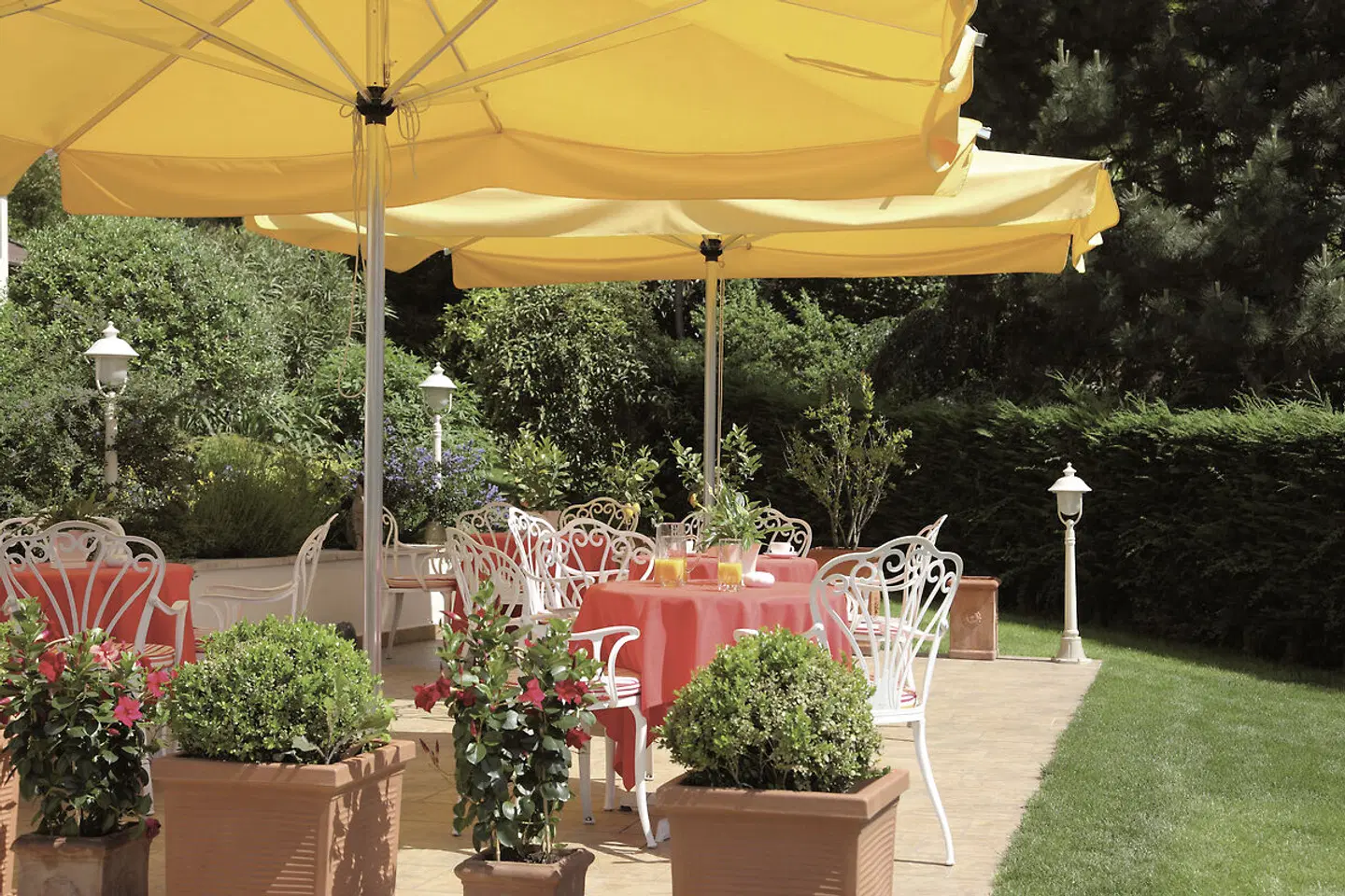 Sonnenburg Terrasse