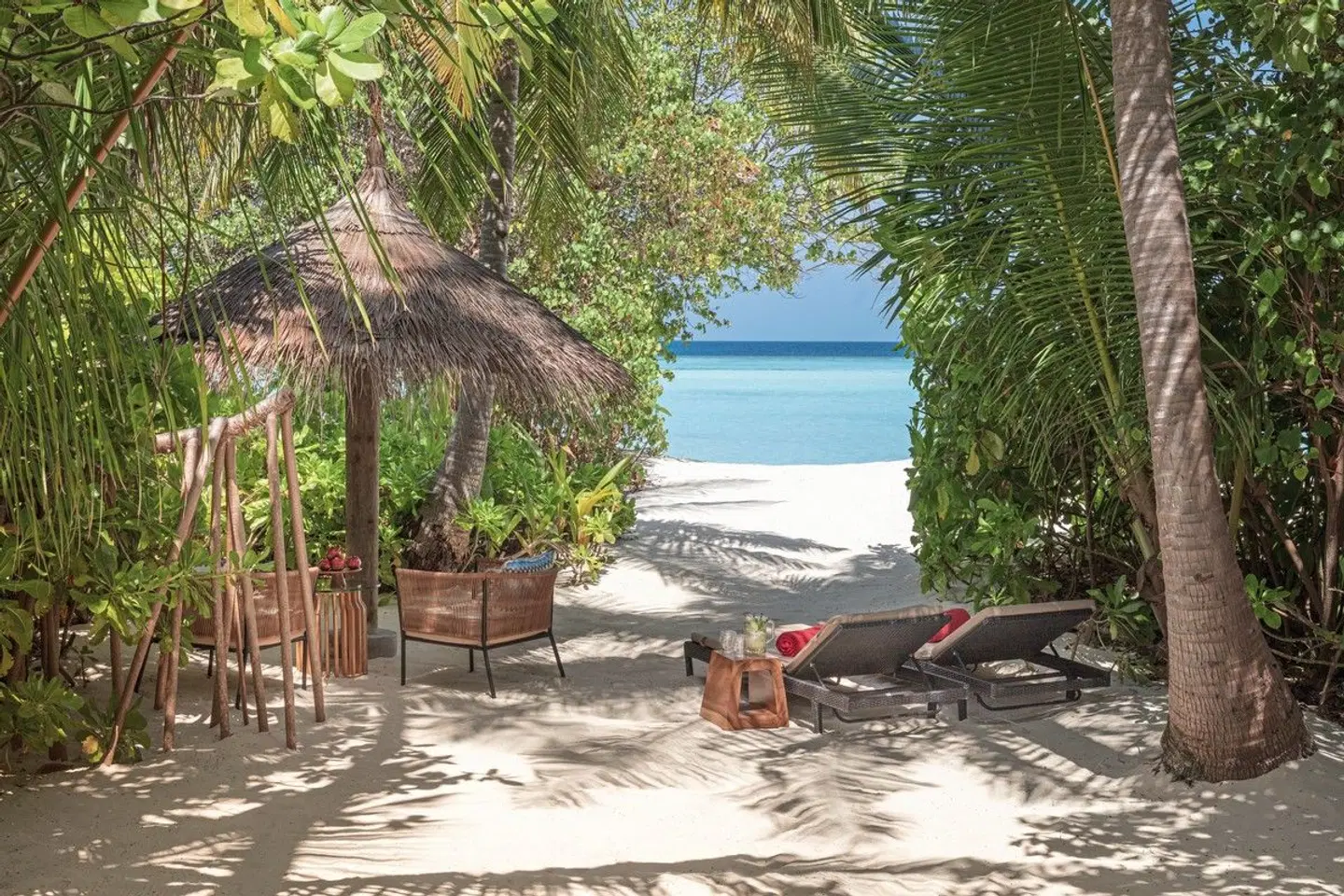 NH Collection Maldives Havodda Resort Garten