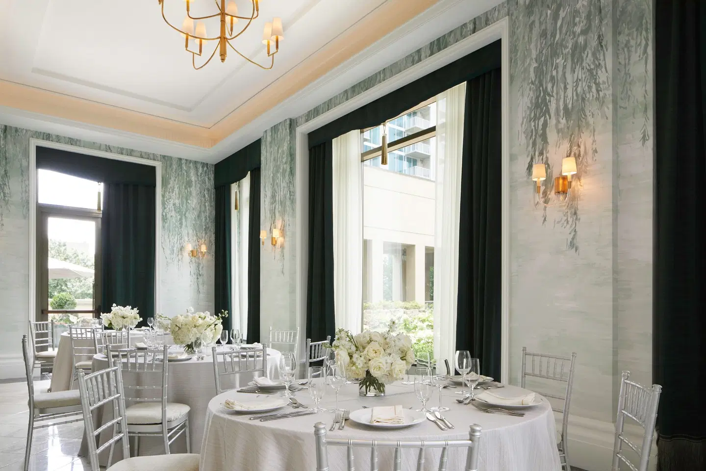 Waldorf Astoria Atlanta Buckhead Restaurant