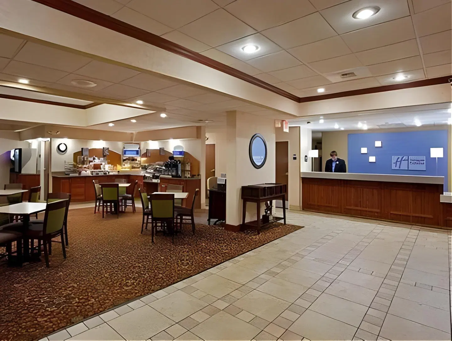 Holiday Inn Express & Suites Dayton-Huber Heights by IHG Restaurant