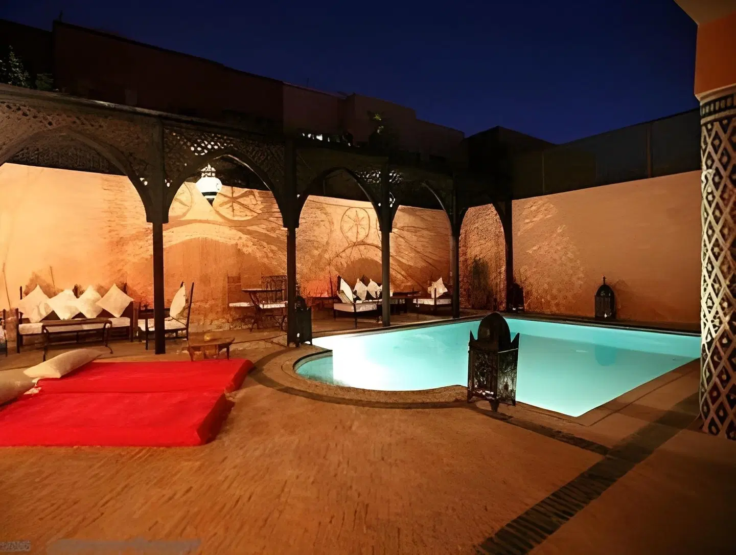 Villa Amira Et Spa OUTDOOR_POOL