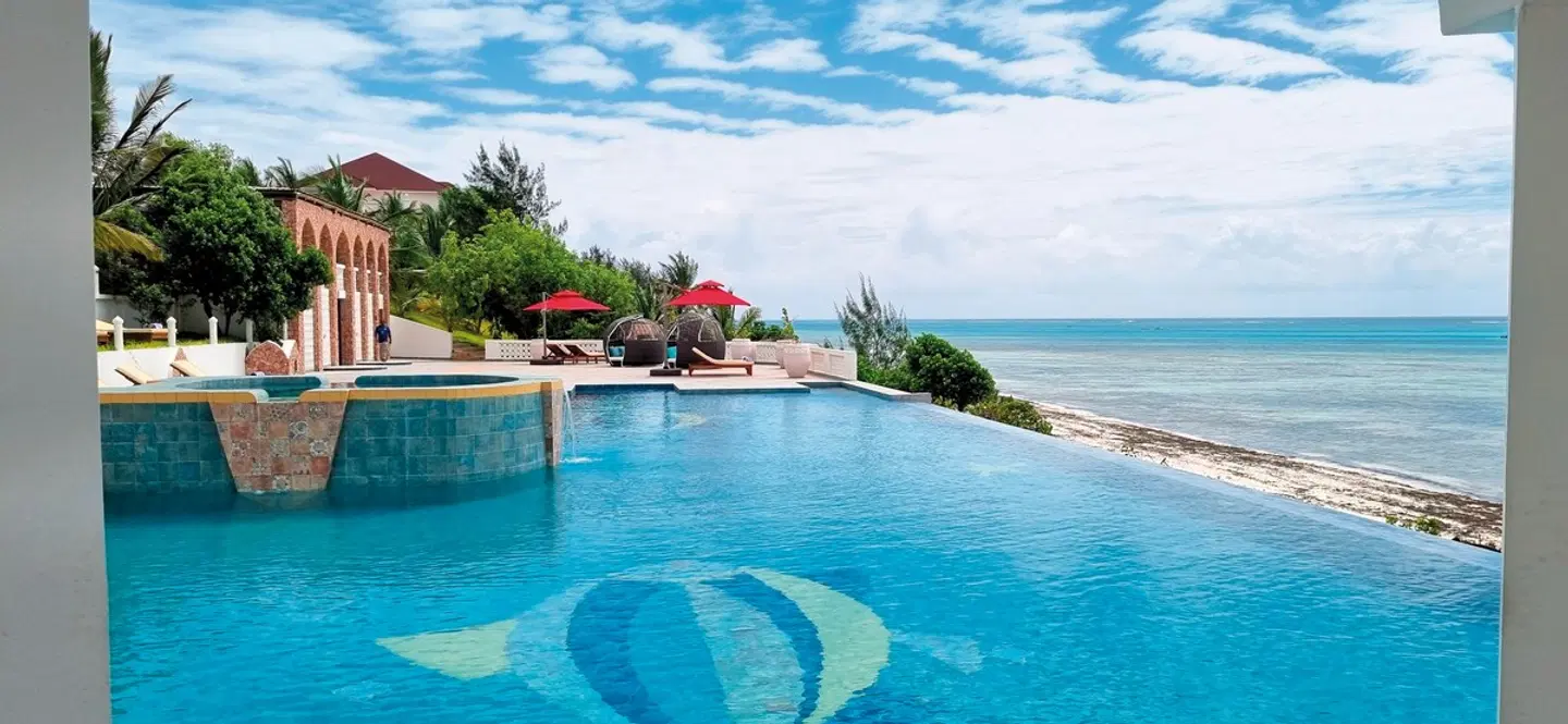 Shukran Palace OUTDOOR_POOL