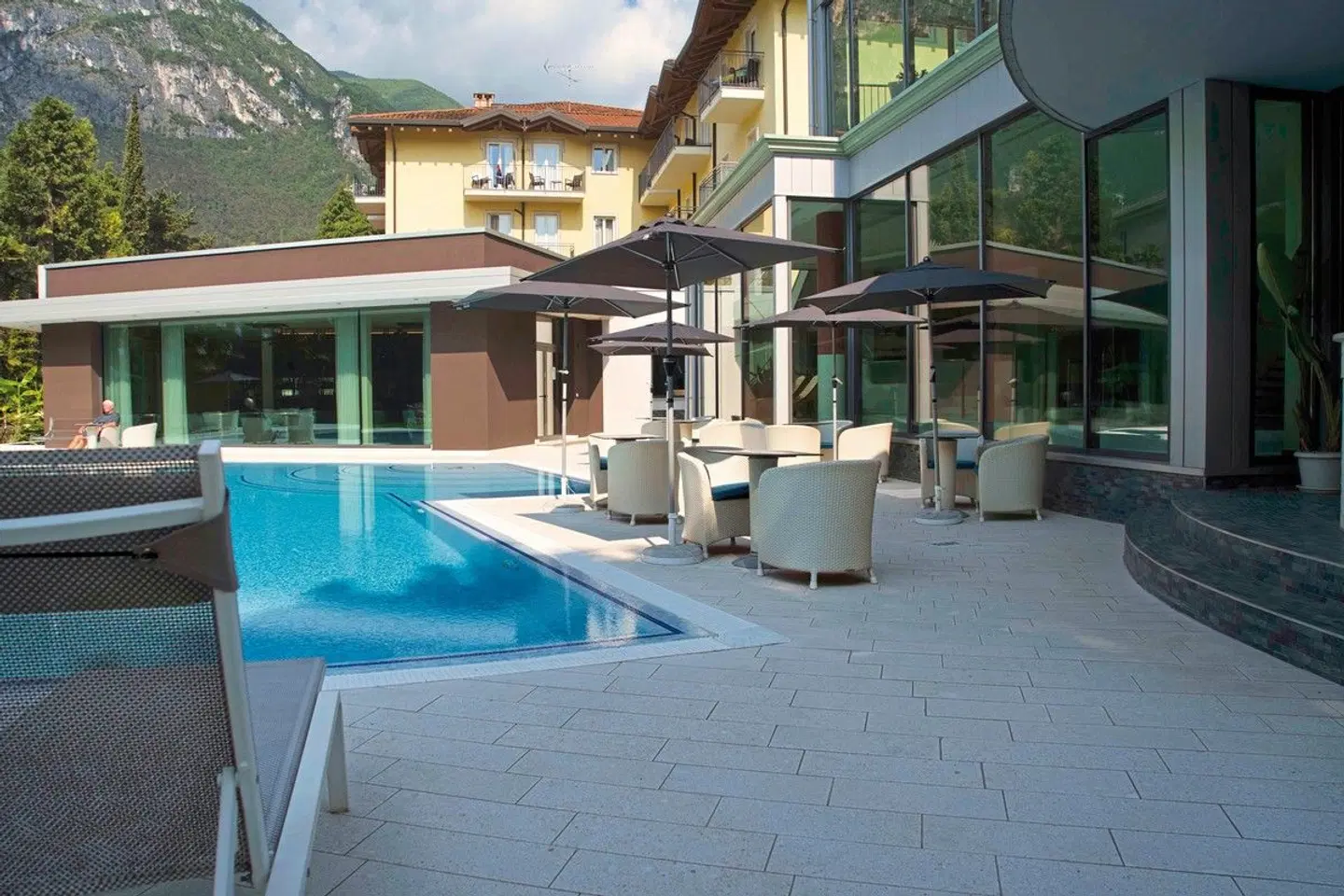 Villa Nicolli Romantic Resort OUTDOOR_POOL