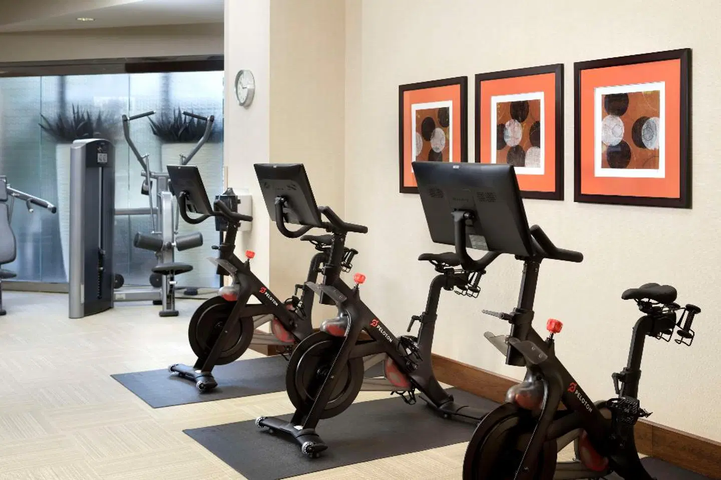 Hyatt Regency Austin SPORTS_AND_LEISURE