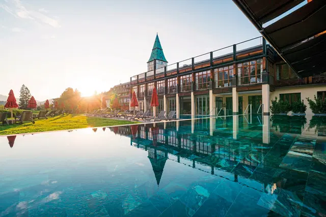 Schloss Elmau Luxury Spa Retreat & Cultural Hideaway OUTDOOR_POOL