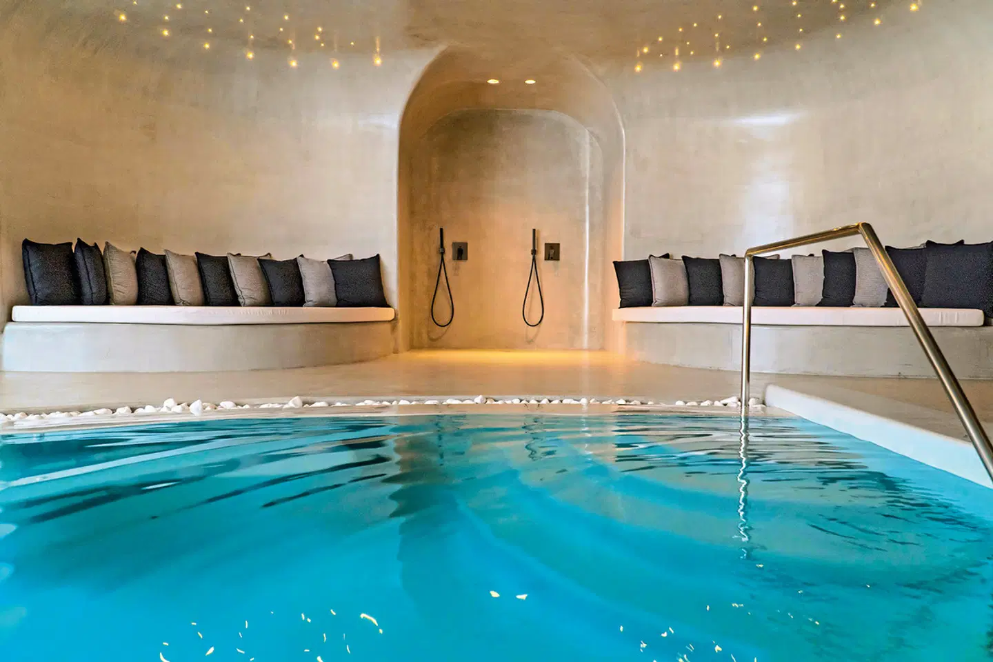 Mykonos Riviera Hallenbad