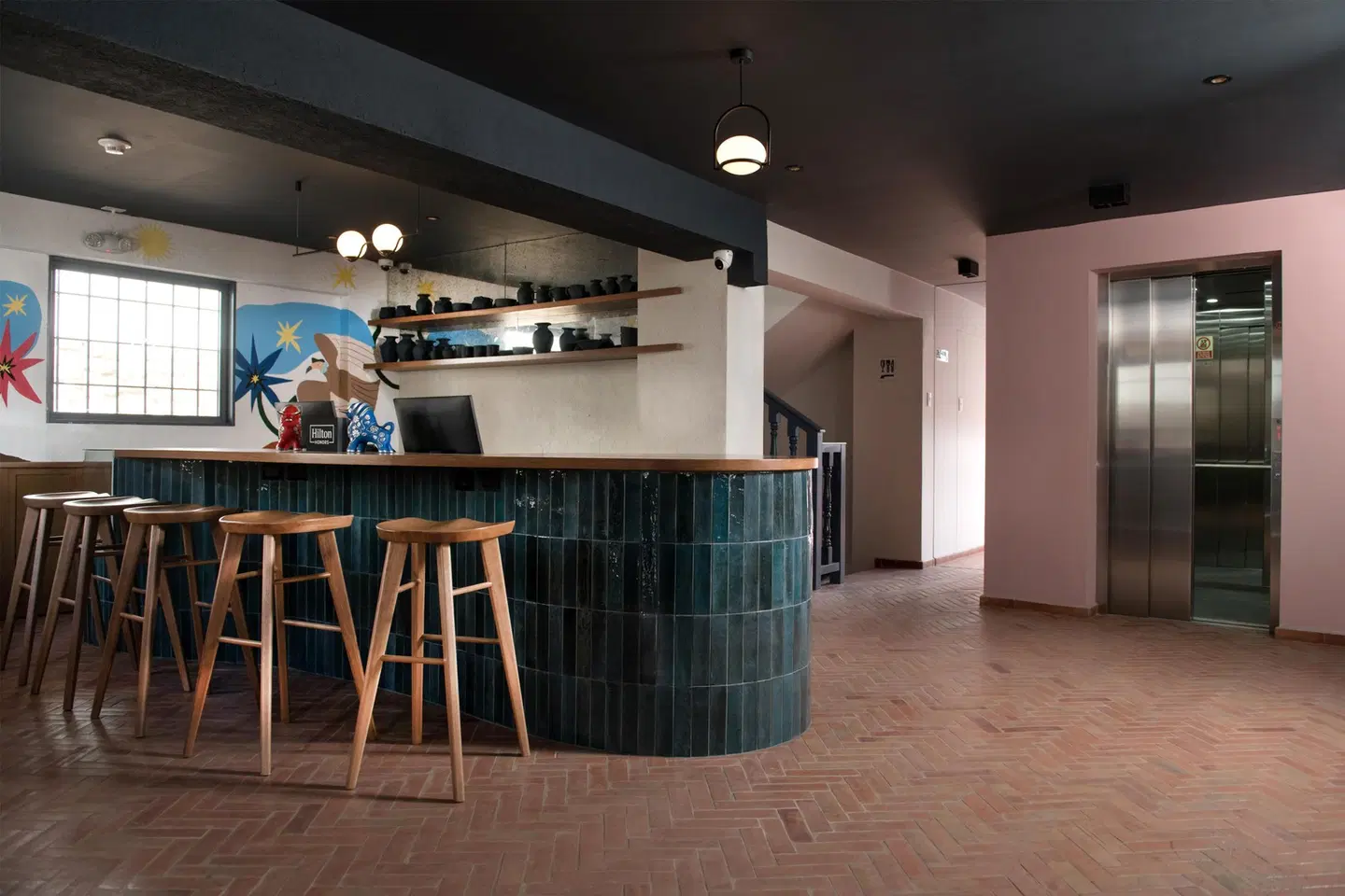 Motto by Hilton Cusco Bar