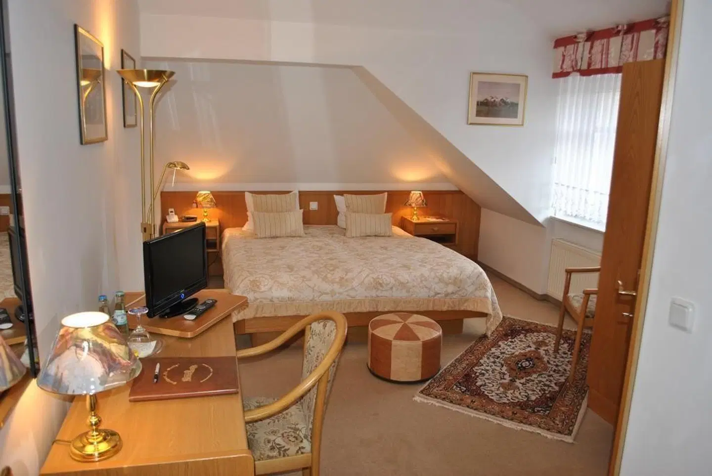 Parkhotel Neustadt ROOM_EXAMPLE