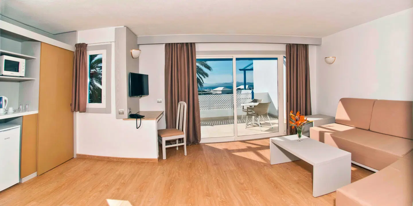 HL Paradise Island ROOM_EXAMPLE