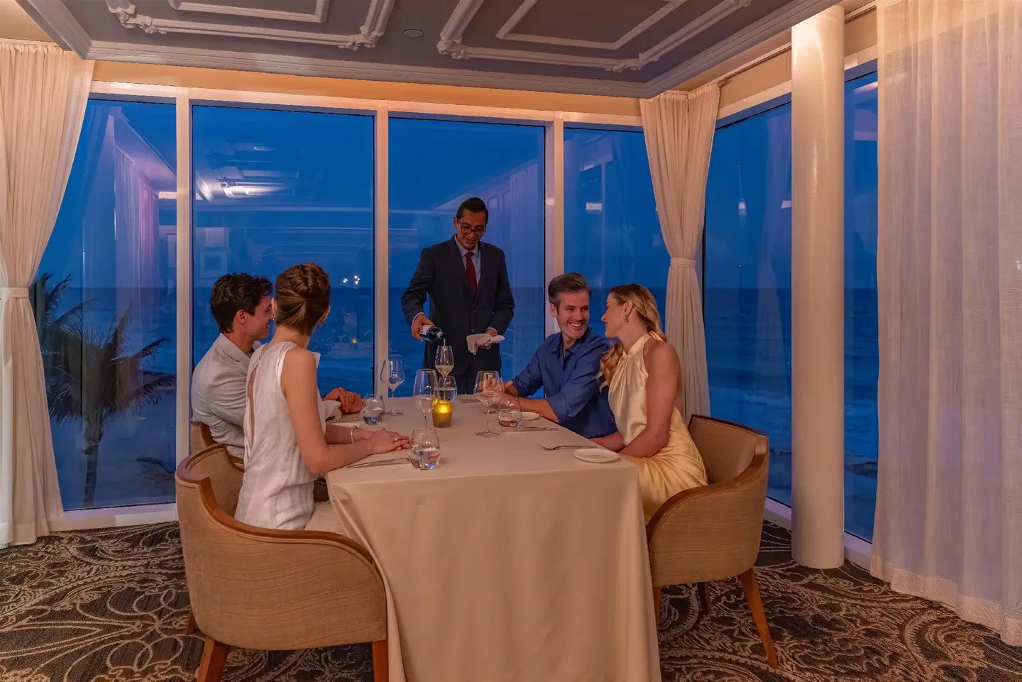 Sun Palace PEOPLE