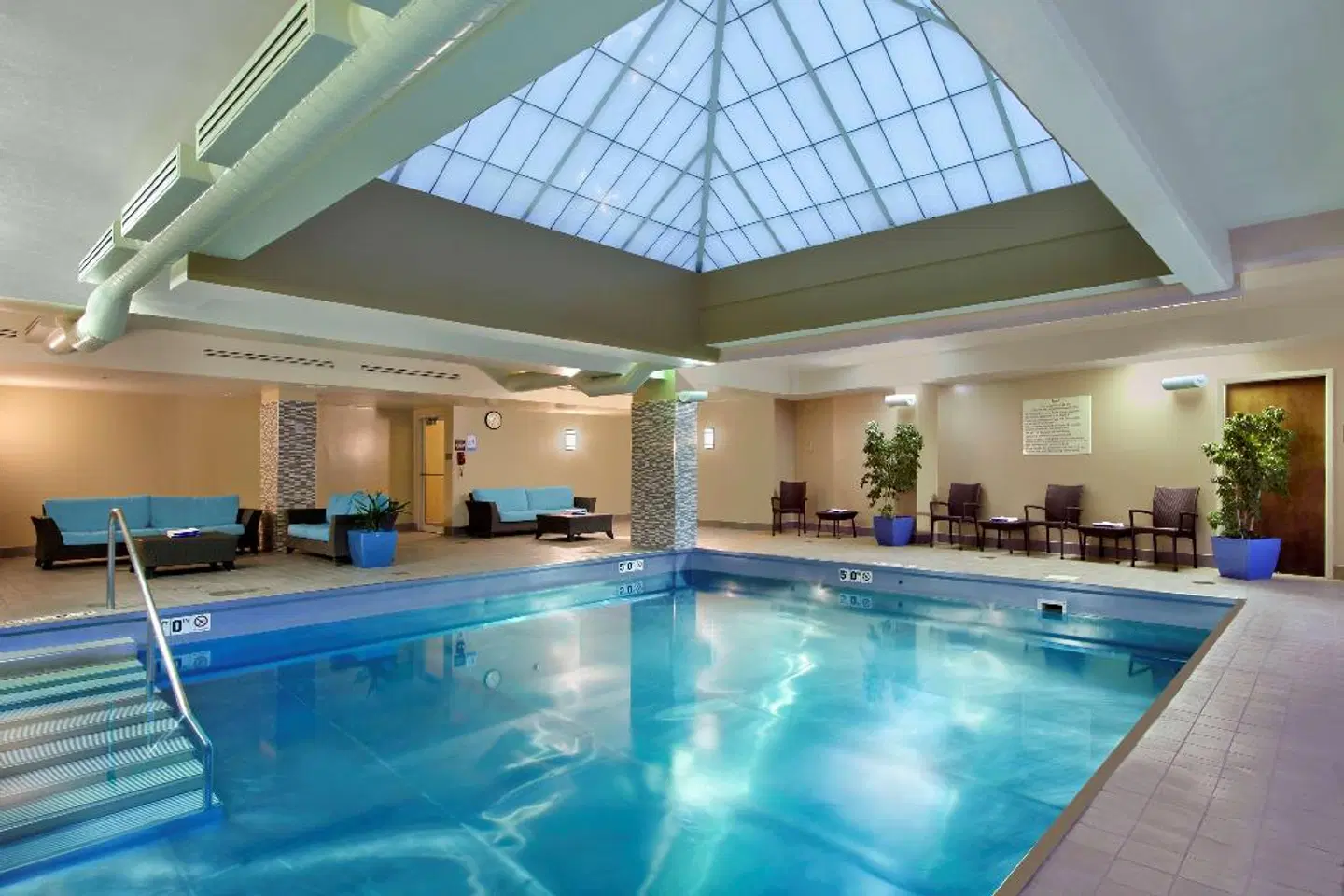 Hampton Inn & Suites Columbus-Downtown, Ohio Hallenbad
