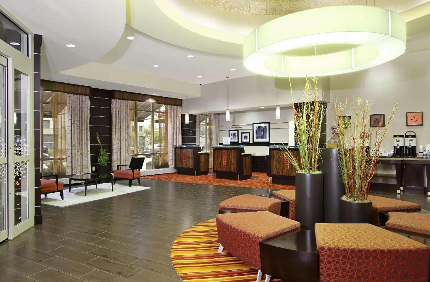 Hampton Inn & Suites Columbus-Downtown, Ohio Bar