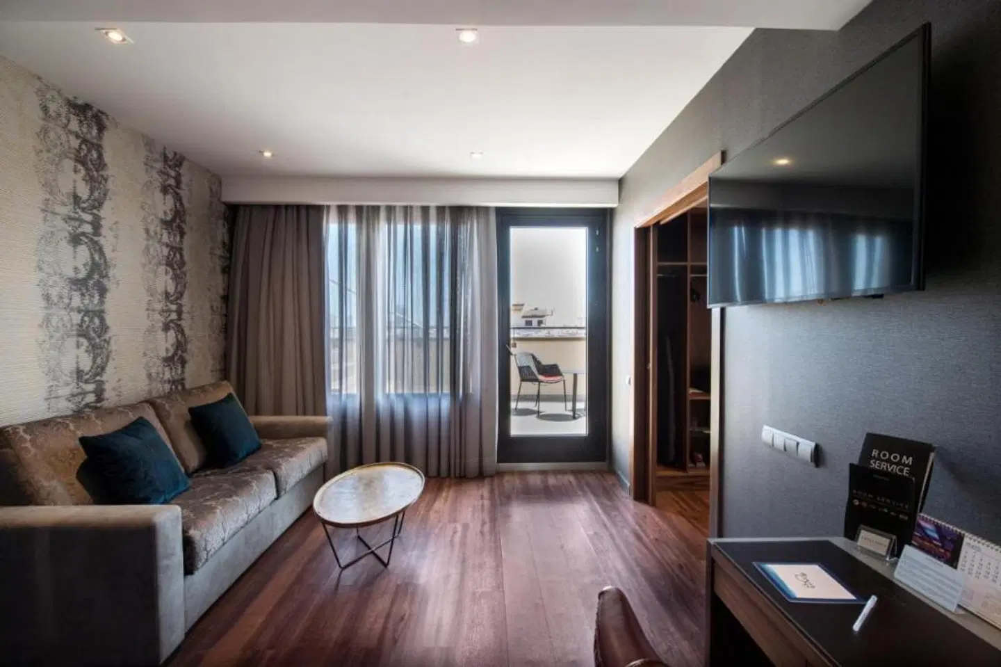 Catalonia Plaza Catalunya ROOM_EXAMPLE