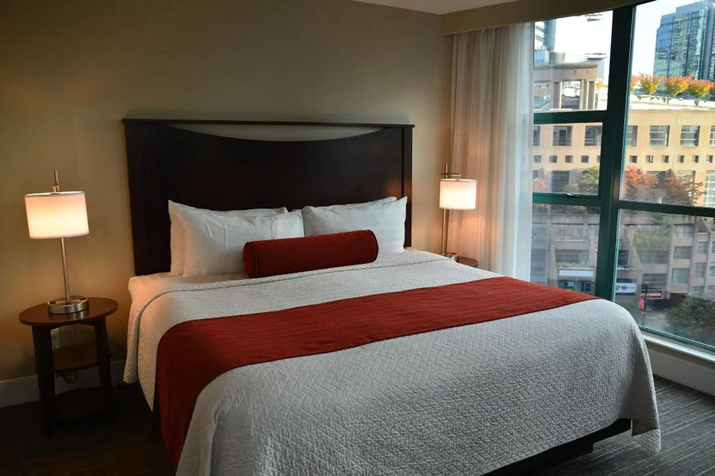 Rosedale on Robson Suite Hotel ROOM_EXAMPLE