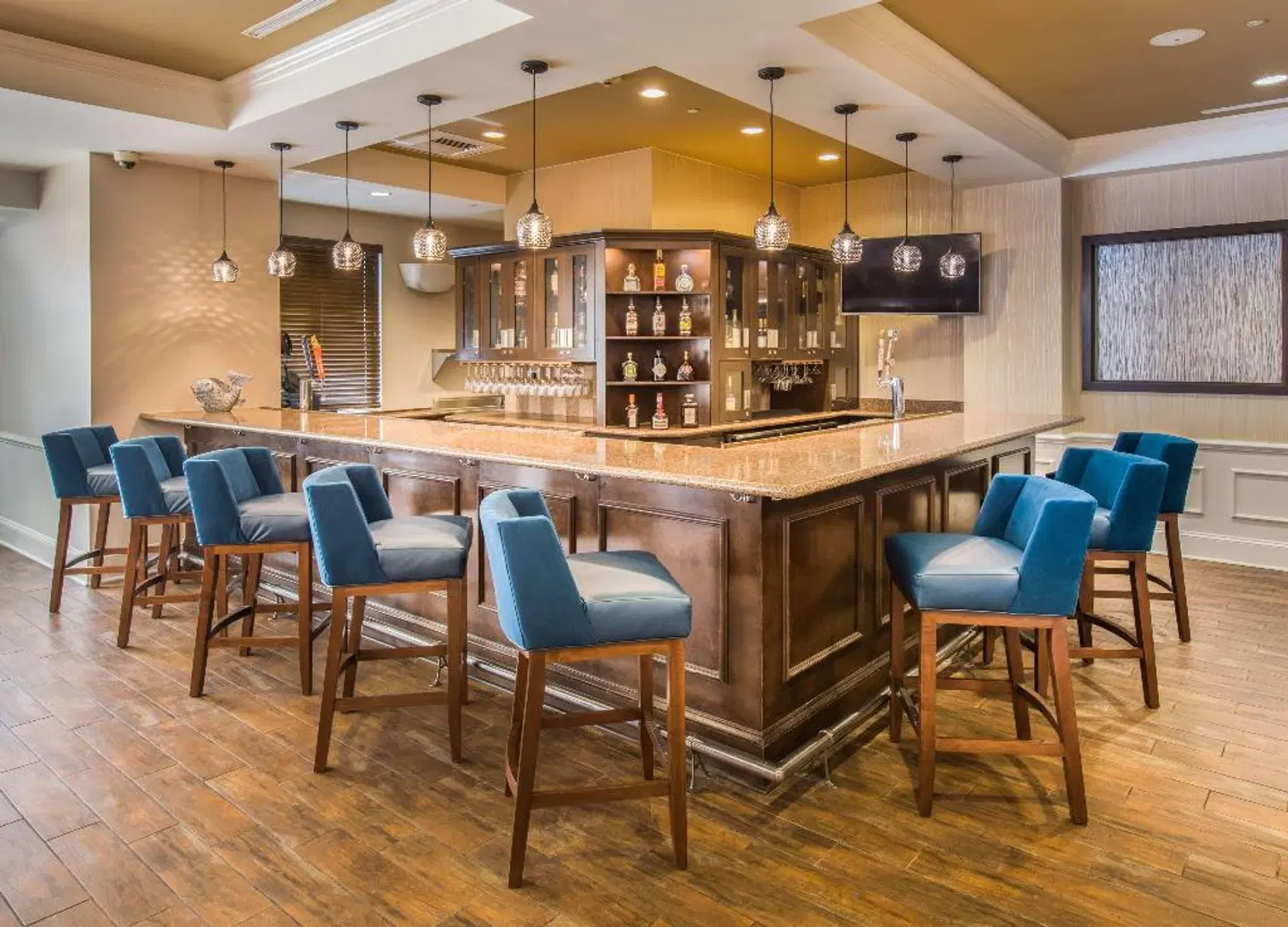 Hampton Inn & Suites Jekyll Island Bar