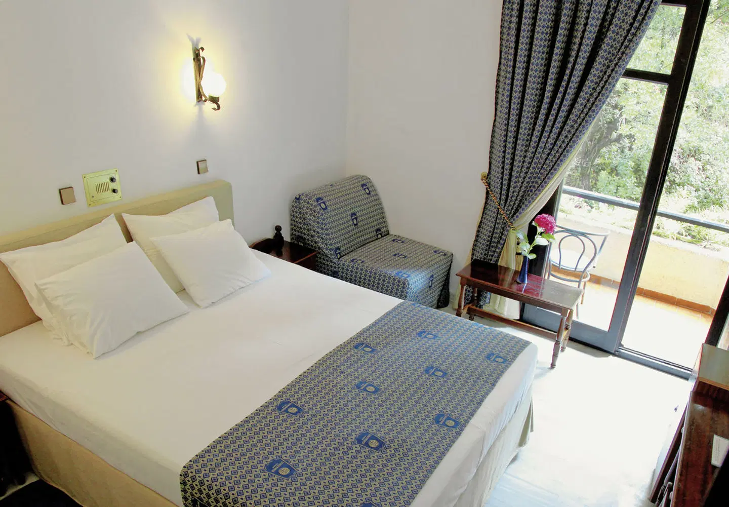 Miramare ROOM_EXAMPLE