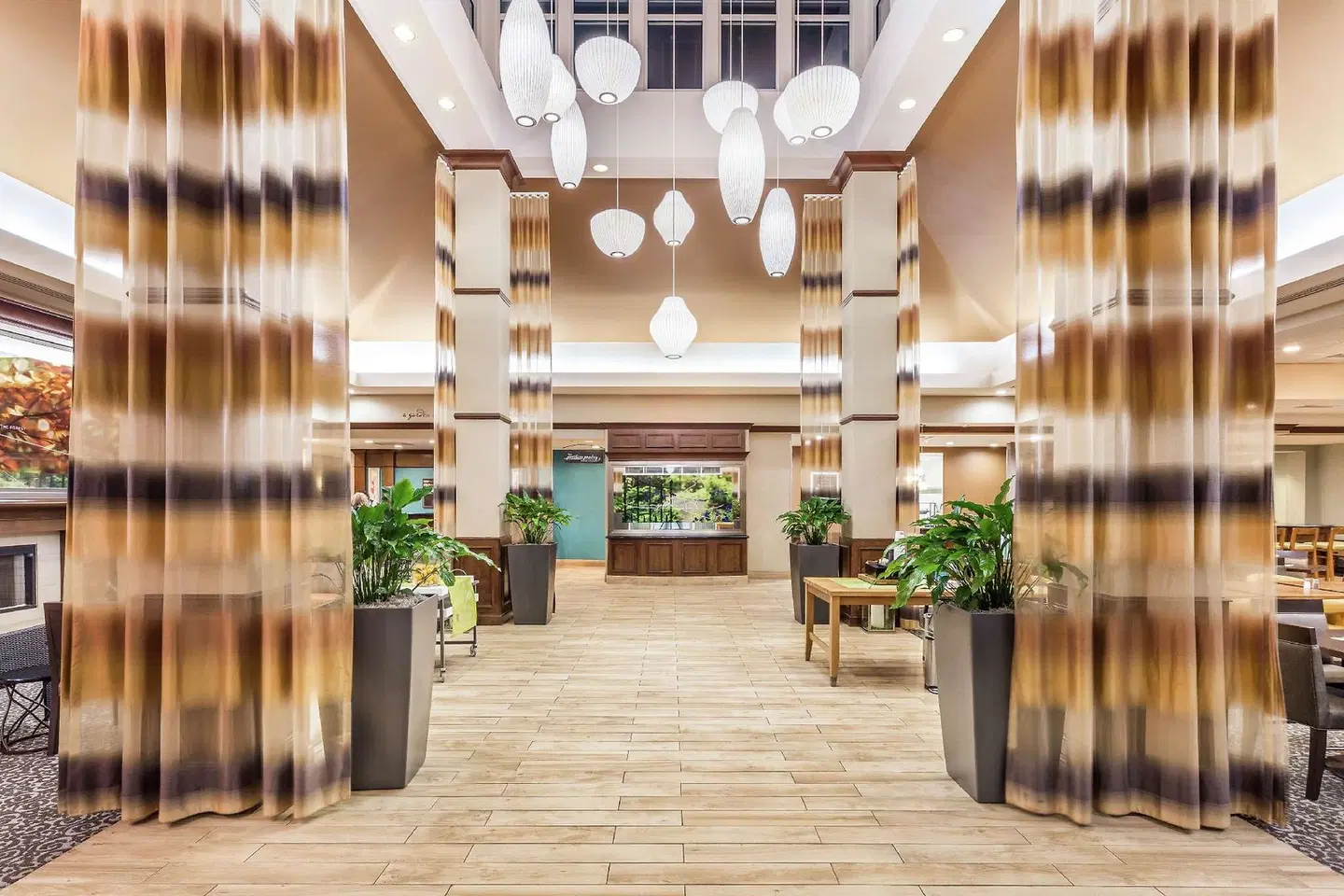 Hilton Garden Inn Gainesville LOUNGE_LOBBY