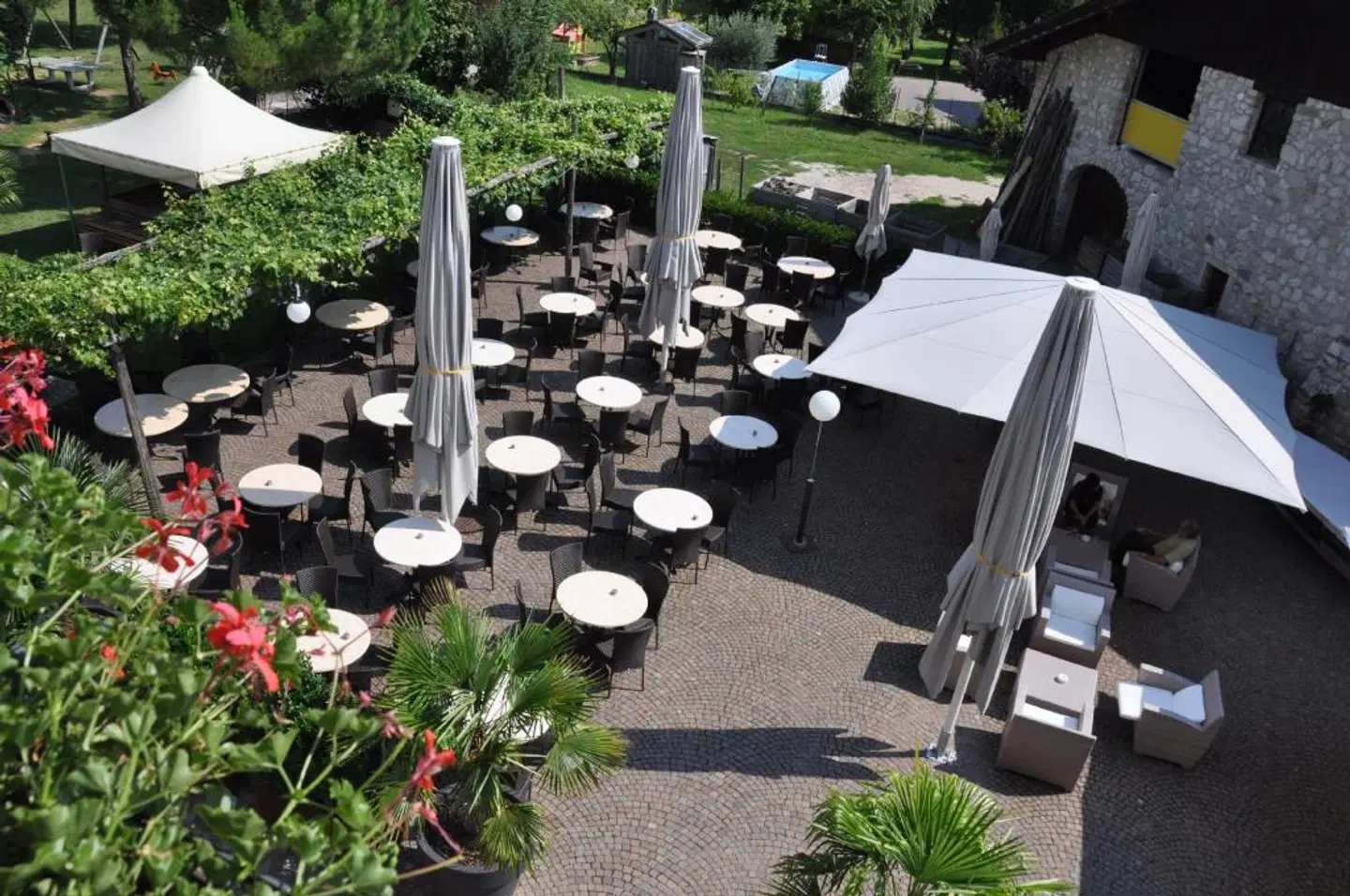 Teutschhaus Terrasse
