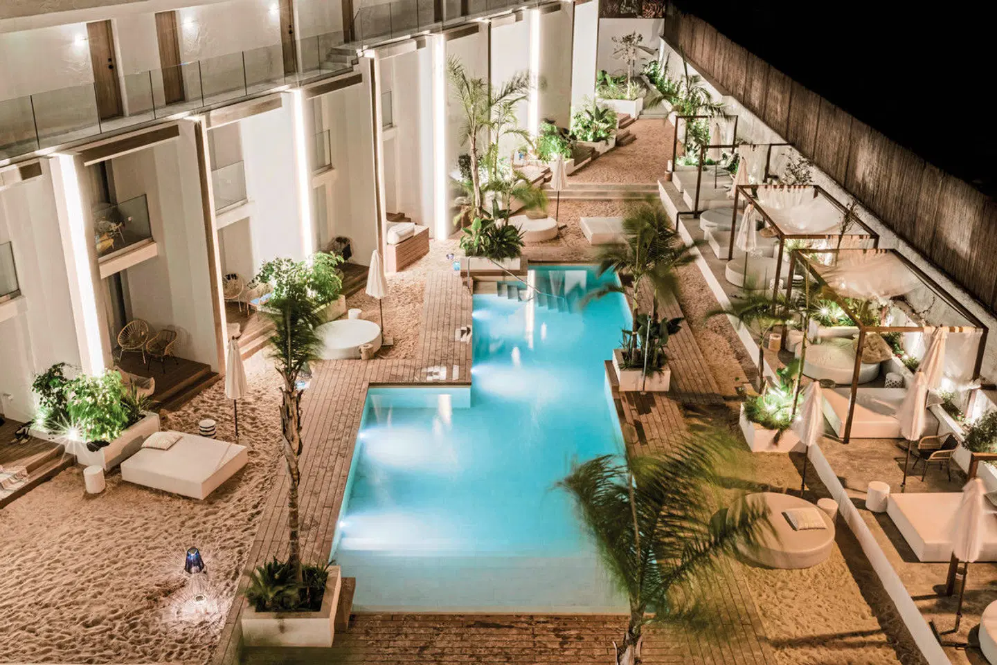 Nativo Ibiza Hallenbad