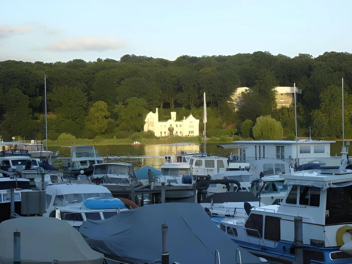 Schiffspension Luise OUTDOOR_POOL