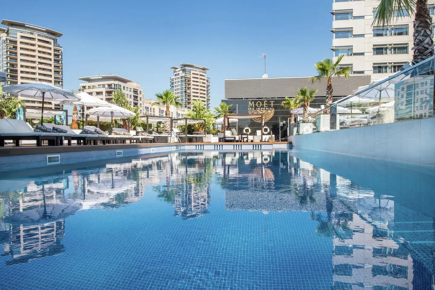 Hilton Diagonal Mar Barcelona OUTDOOR_POOL