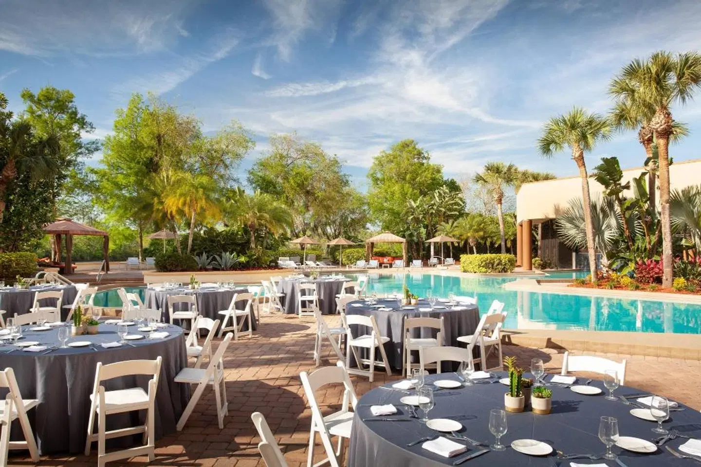 Marriott Orlando Airport Lakeside Restaurant