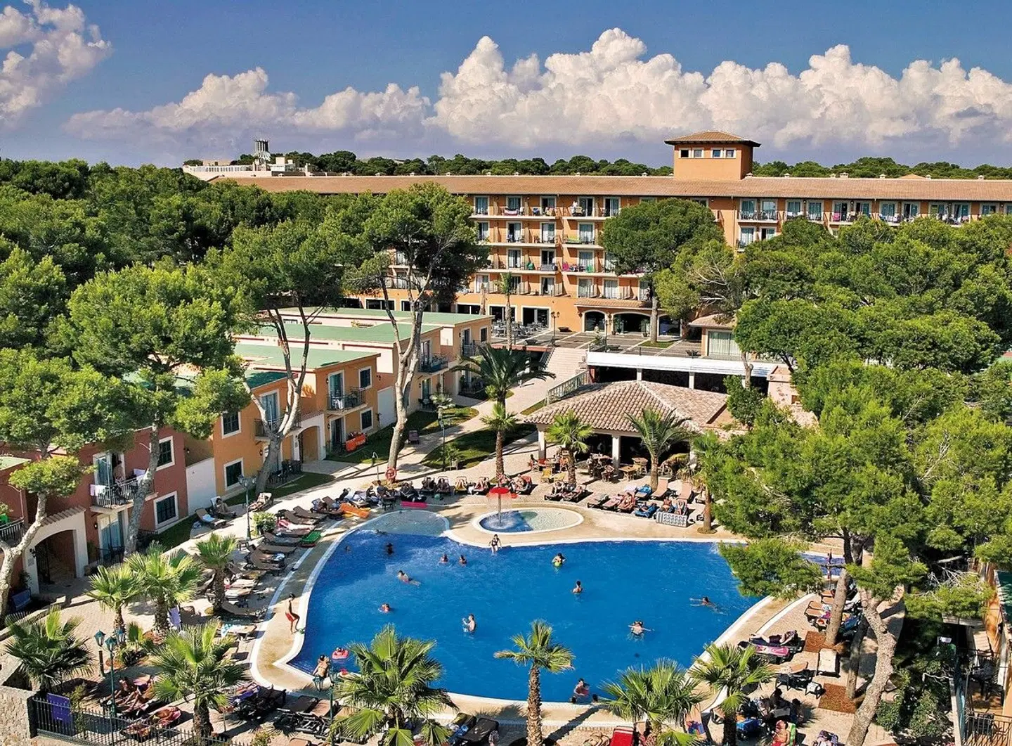 Occidental Playa de Palma OUTDOOR_POOL