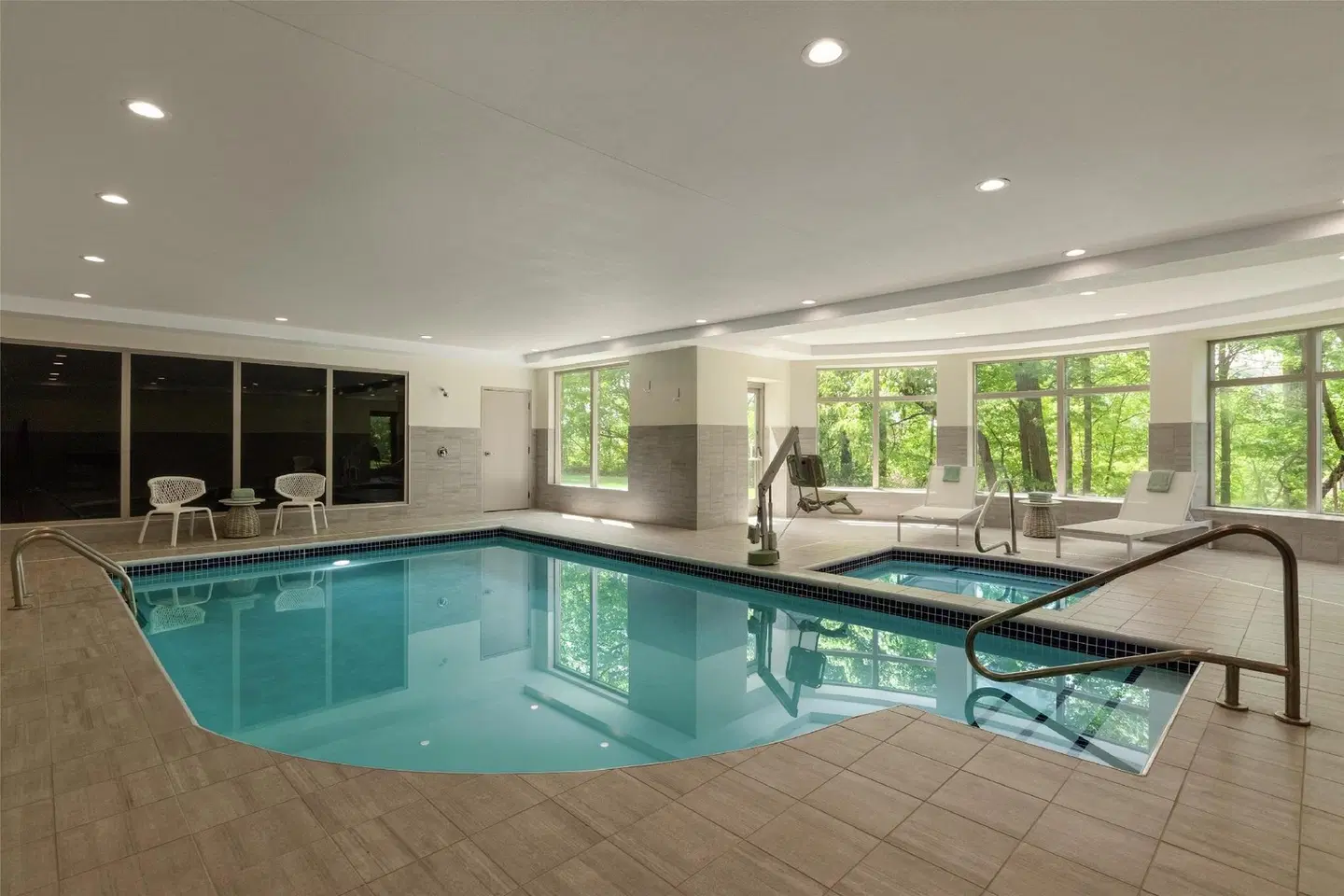 Hilton Garden Inn Cleveland Airport Hallenbad