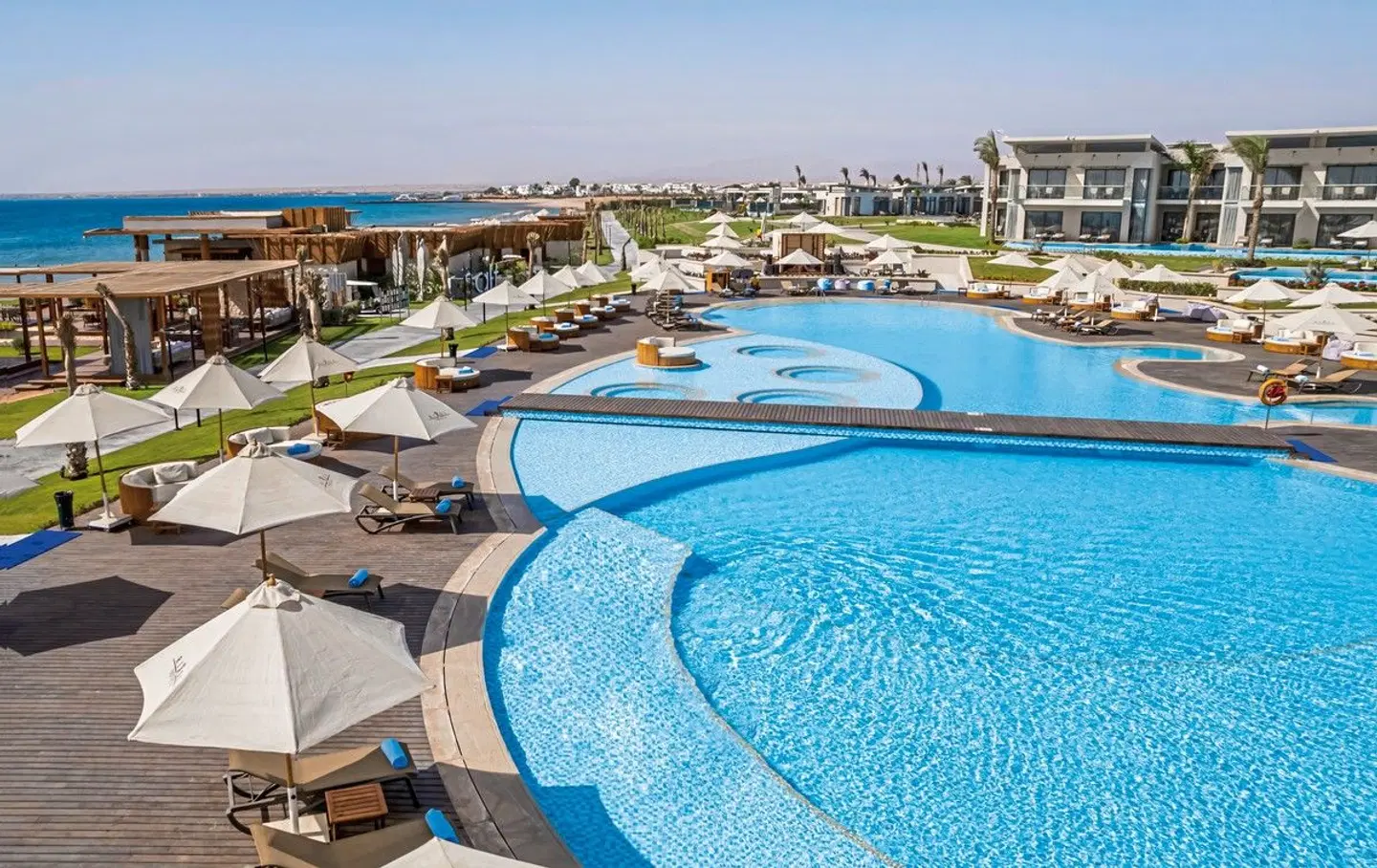 Rixos Premium Magawish Suites & Villas OUTDOOR_POOL
