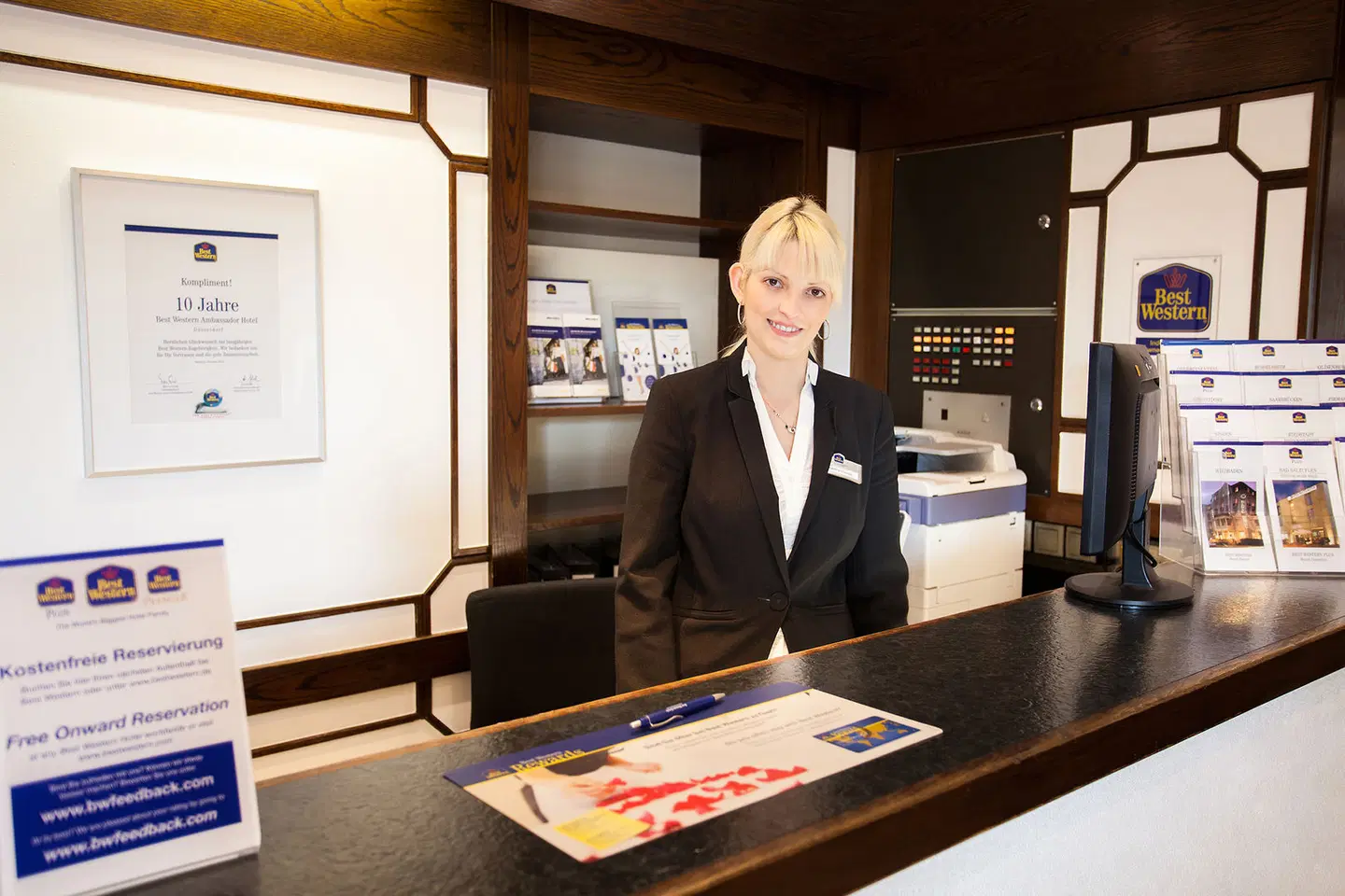Sure Hotel by Best Western Ambassador Düsseldorf PEOPLE
